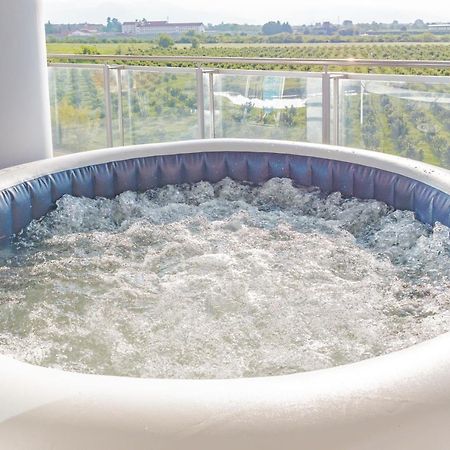 Glass House Кунео Екстериор снимка